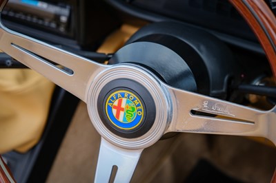 Lot 3 - 1991 Alfa Romeo Spider 2.0 S4