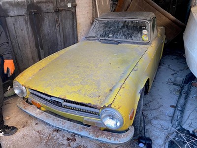 Lot 38 - 1975 Triumph TR6