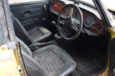 Lot 38 - 1975 Triumph TR6