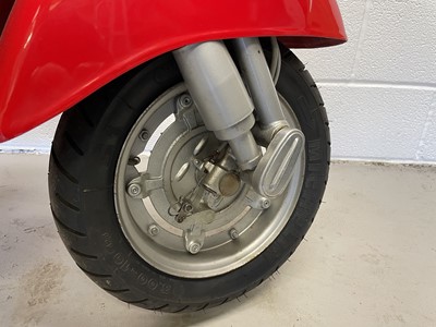 Lot 109 - 1970 Vespa SS90 Super Sprint