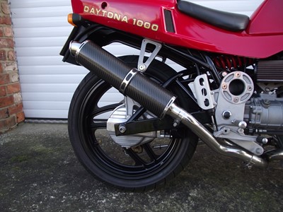 Lot 261 - 1992 Moto Guzzi Daytona 1000 IE