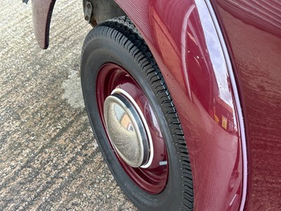 Lot 49 - 1949 Morris Minor MM Saloon