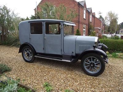 Lot 78 - 1928 Humber 9/20 Weyman Saloon
