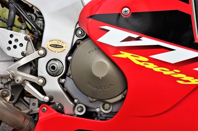 Lot 279 - 2001 Honda VTR1000 SP1