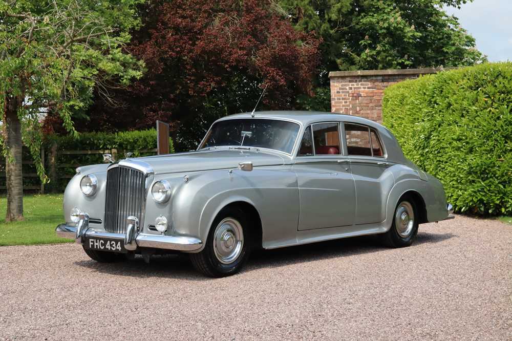 Lot 32 - 1958 Bentley S1 Saloon