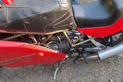Lot 105 - 1996 Ducati 900SS