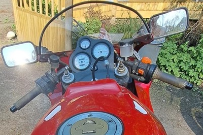 Lot 105 - 1996 Ducati 900SS