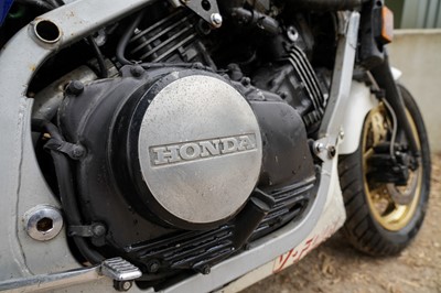 Lot 194 - 1984 Honda VF750FD