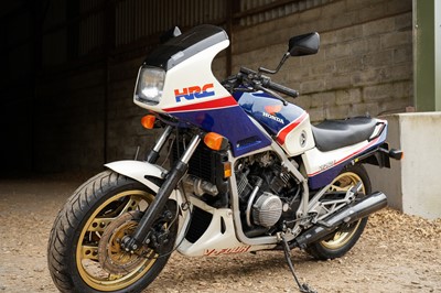Lot 194 - 1984 Honda VF750FD