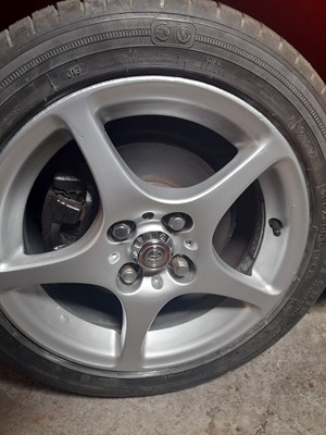 Lot 2000 Toyota MR2 VVTI