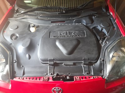 Lot 2000 Toyota MR2 VVTI