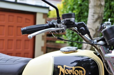 Lot 273 - 1976 Norton Commando 920