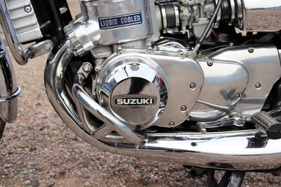 Lot 329 - 1976 Suzuki GT750