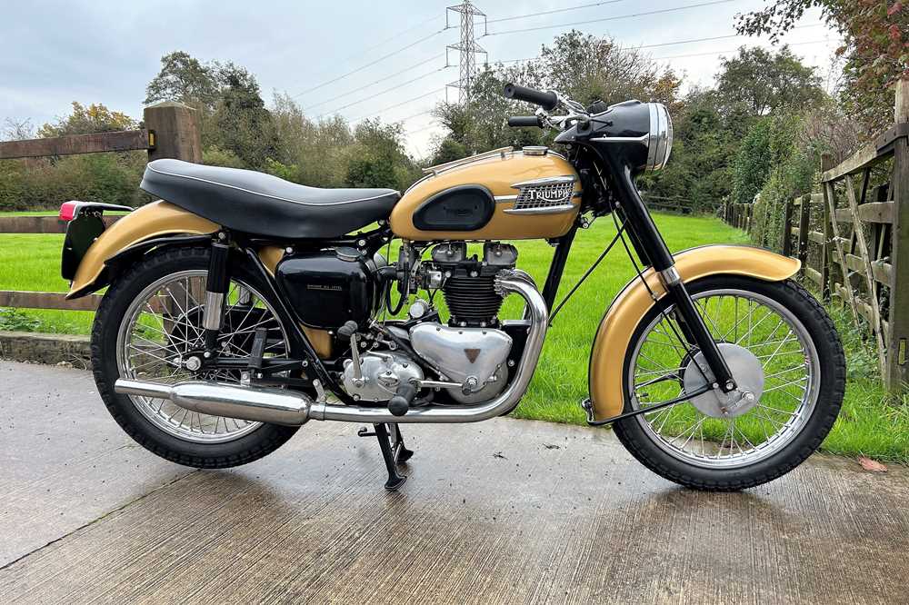 Lot 228 - 1958 Triumph Thunderbird