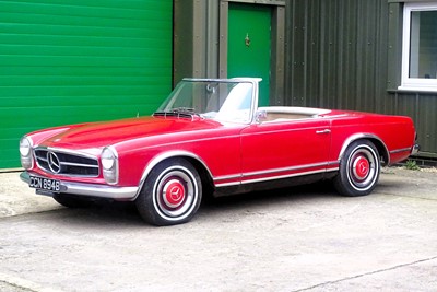 Lot 18 - 1964 Mercedes-Benz 230SL