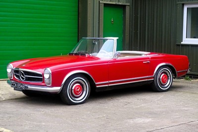 Lot 18 - 1964 Mercedes-Benz 230SL