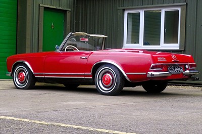 Lot 18 - 1964 Mercedes-Benz 230SL