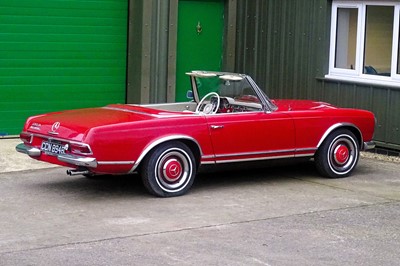 Lot 18 - 1964 Mercedes-Benz 230SL