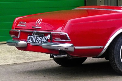Lot 18 - 1964 Mercedes-Benz 230SL