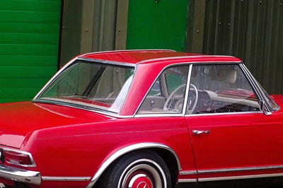 Lot 18 - 1964 Mercedes-Benz 230SL