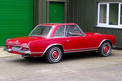 Lot 18 - 1964 Mercedes-Benz 230SL