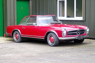 Lot 18 - 1964 Mercedes-Benz 230SL