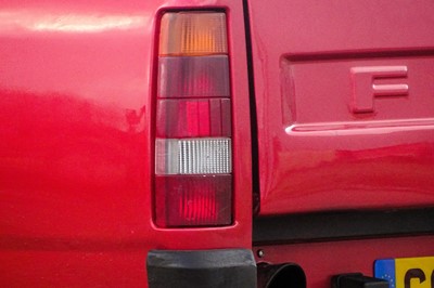 Lot 89 - 1990 Ford P100 V8 Custom
