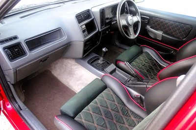 Lot 89 - 1990 Ford P100 V8 Custom