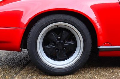 Lot 47 - 1989 Porsche 911 Carrera 3.2 Sport Cabriolet