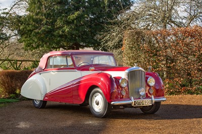 Lot 98 - 1952 Bentley MkVI 4½ Litre Drophead Coupe