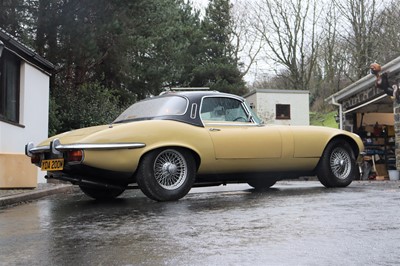 Lot 73 - 1974 Jaguar E-Type V12 Roadster