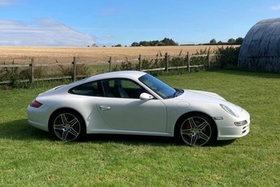 Lot 93 - 2008 Porsche 911 Carrera 4S
