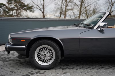 Lot 112 - 1990 Jaguar XJ-S V12 Convertible