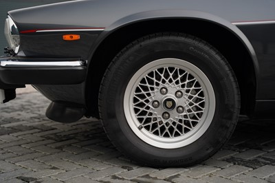 Lot 112 - 1990 Jaguar XJ-S V12 Convertible