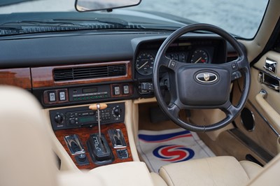 Lot 112 - 1990 Jaguar XJ-S V12 Convertible