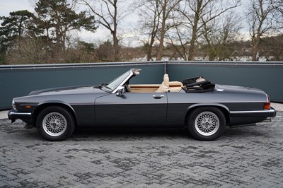 Lot 112 - 1990 Jaguar XJ-S V12 Convertible