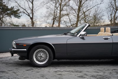 Lot 112 - 1990 Jaguar XJ-S V12 Convertible