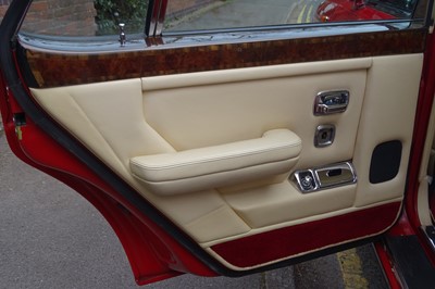 Lot 43 - 1987 Bentley Turbo R