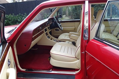 Lot 43 - 1987 Bentley Turbo R