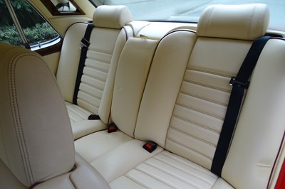 Lot 43 - 1987 Bentley Turbo R