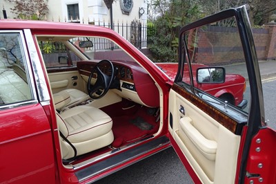 Lot 43 - 1987 Bentley Turbo R
