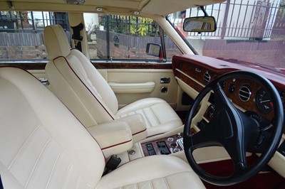 Lot 43 - 1987 Bentley Turbo R