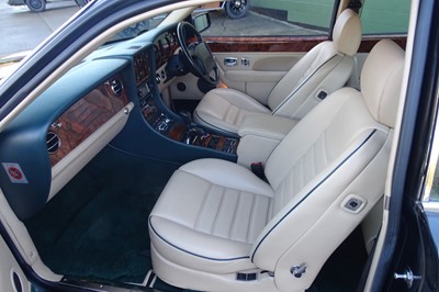 Lot 123 - 1997 Bentley Continental R