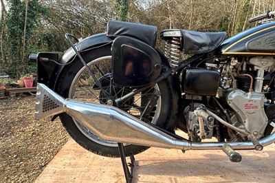 Lot 215 - 1937 Velocette MOV
