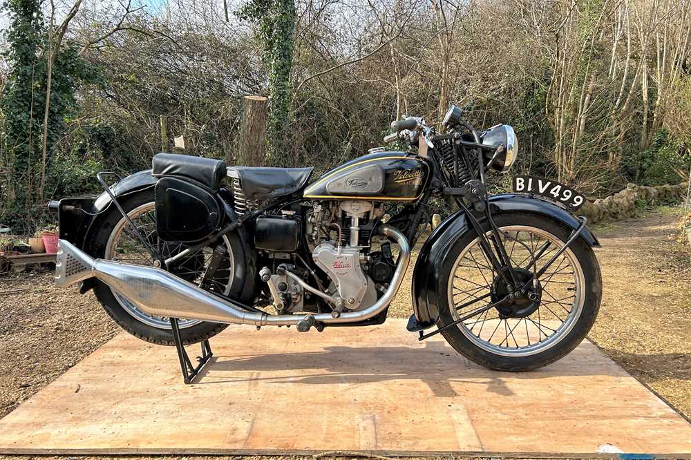 Lot 215 - 1937 Velocette MOV