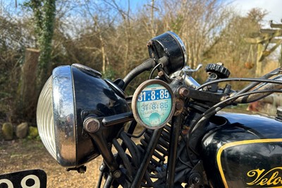 Lot 215 - 1937 Velocette MOV