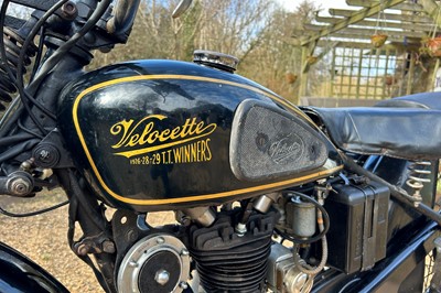 Lot 215 - 1937 Velocette MOV
