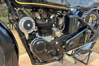 Lot 215 - 1937 Velocette MOV