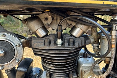 Lot 215 - 1937 Velocette MOV