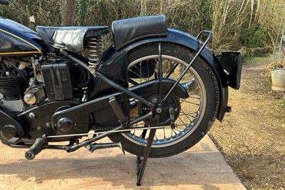 Lot 215 - 1937 Velocette MOV